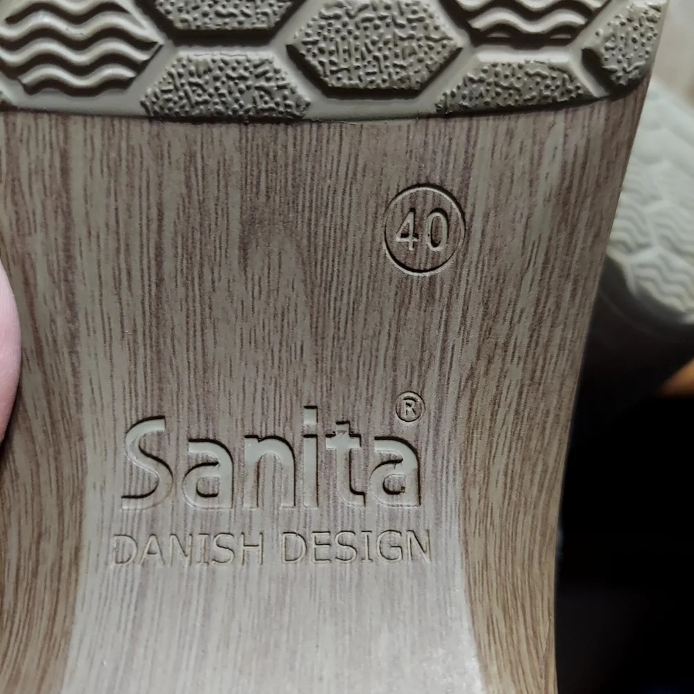Sanita Danish Design Wedges Size 40